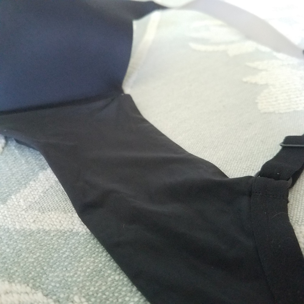 Maidenform | Lined Demi Bra 38D EUC - Picture 4 of 8